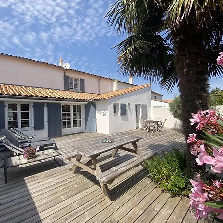 Du Puits Cache Holiday home